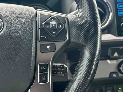 Used 2019 Toyota Tacoma TRD Sport RWD image 28