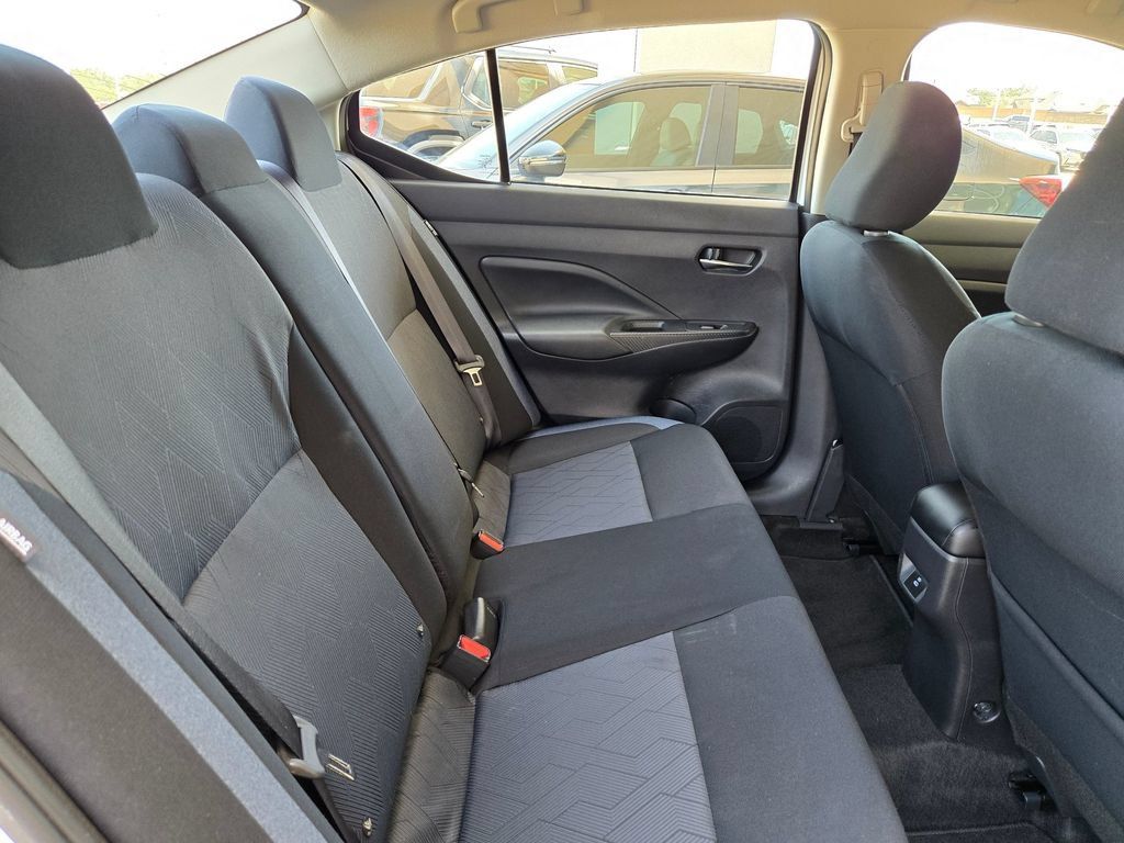 Used 2024 Nissan Versa SV FWD image 24