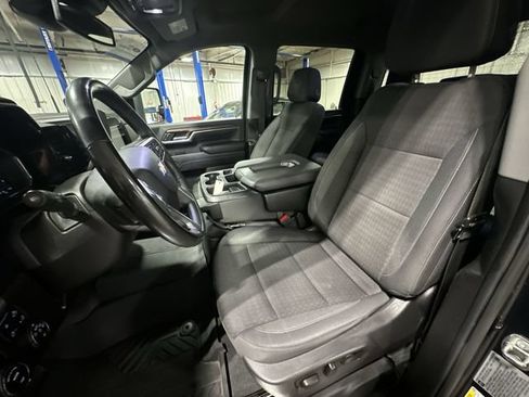 Used 2024 Chevrolet Silverado 2500 LT AWD/4WD image 17