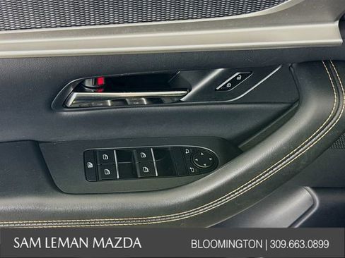 Used 2024 MAZDA CX-90 Plug-In Hybrid w/ Preferred AWD/4WD image 17
