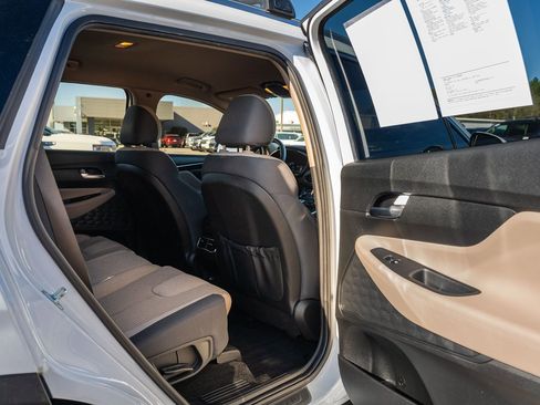 Used 2022 Hyundai Santa Fe SEL FWD image 13