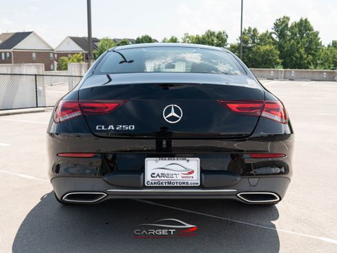 Used 2020 Mercedes-Benz CLA 250 w/ Premium Package image 6