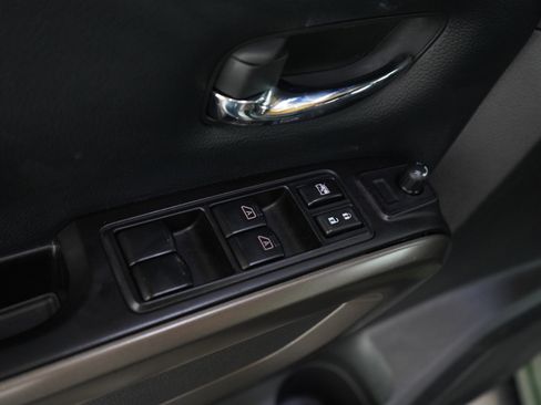 Used 2024 Nissan Titan SV w/ SV Bronze Edition Package AWD/4WD image 20