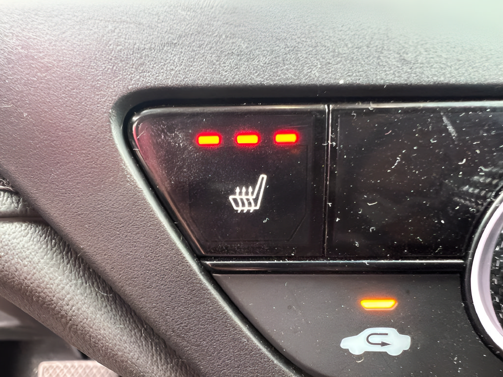 Used 2023 Honda Accord EX image 26