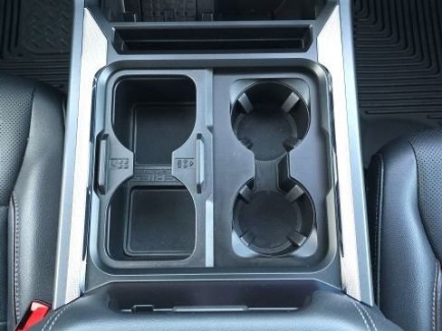 Used 2024 Ford F250 Lariat w/ Lariat Ultimate Package image 39