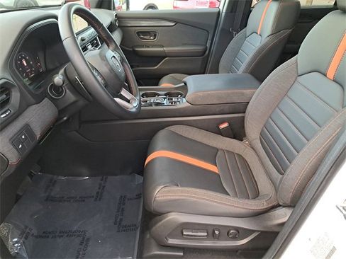 Certified 2026 Honda Passport TrailSport image 17