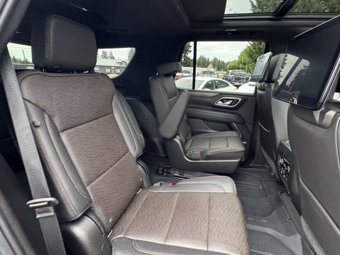 Used 2021 Chevrolet Tahoe High Country w/ Premium Package image 10