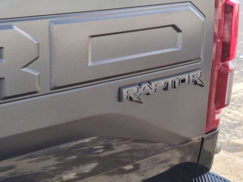 Used 2018 Ford F150 Raptor w/ Equipment Group 802A Luxury image 12