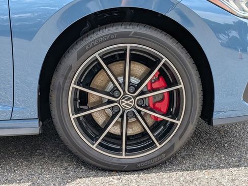New 2026 Volkswagen Jetta GLI Autobahn FWD image 11