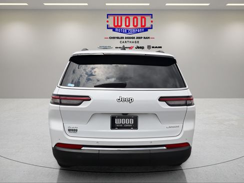 Used 2025 Jeep Grand Cherokee L Laredo w/ Luxury Tech Group I AWD/4WD image 6