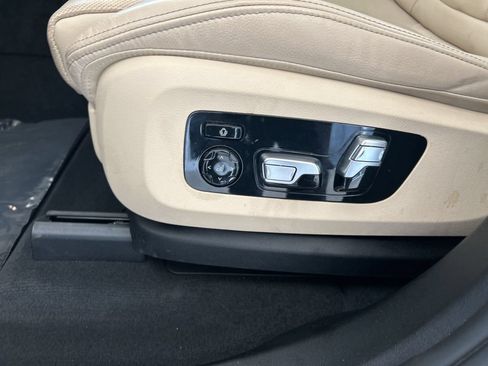 Used 2022 BMW X5 xDrive40i w/ M Sport Package AWD/4WD image 53