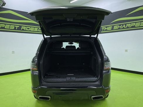 Used 2022 Land Rover Range Rover Sport HST image 9