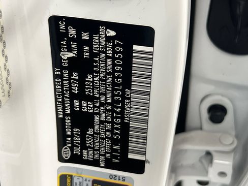 Used 2020 Kia Optima LX image 25