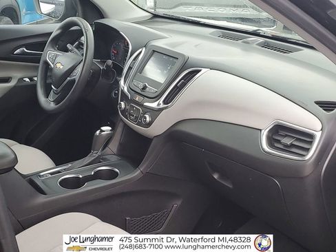 Certified 2018 Chevrolet Equinox LS FWD image 28