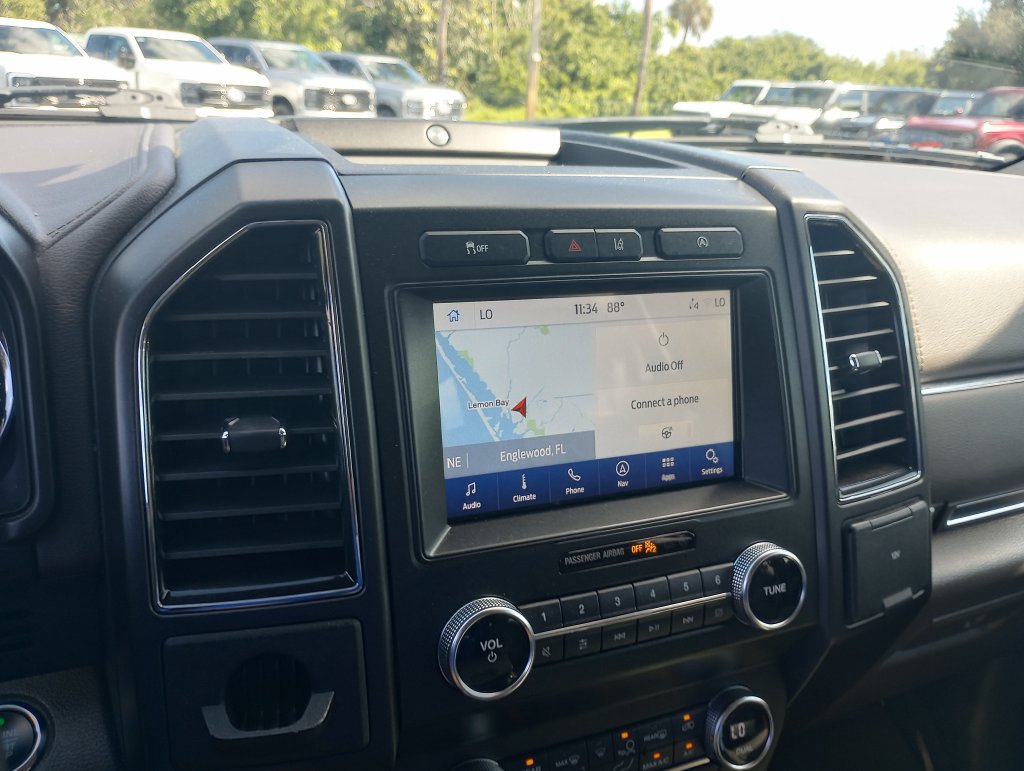 Used 2020 Ford Expedition Limited RWD image 30