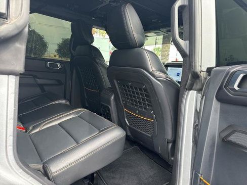 Certified 2024 Ford Bronco Badlands AWD/4WD image 23