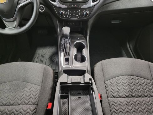 Used 2024 Chevrolet Equinox LT w/ LPO, Floor Liner Package image 18