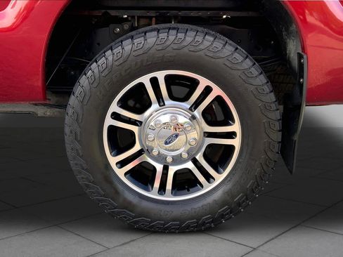 Used 2015 Ford F250 Platinum w/ FX4 Off-Road Package AWD/4WD image 10