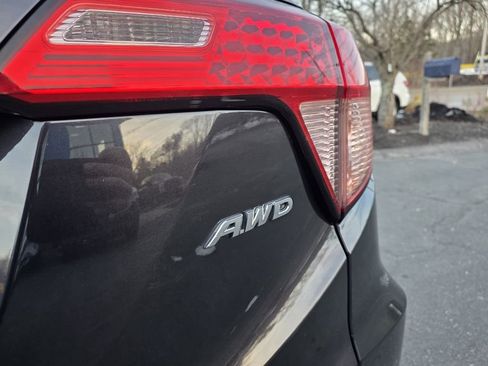 Used 2018 Honda HR-V LX image 9