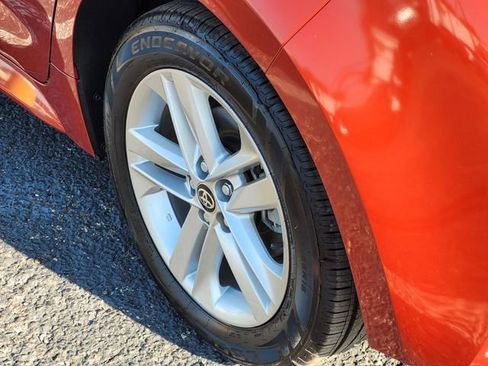 Used 2020 Toyota Corolla SE image 8