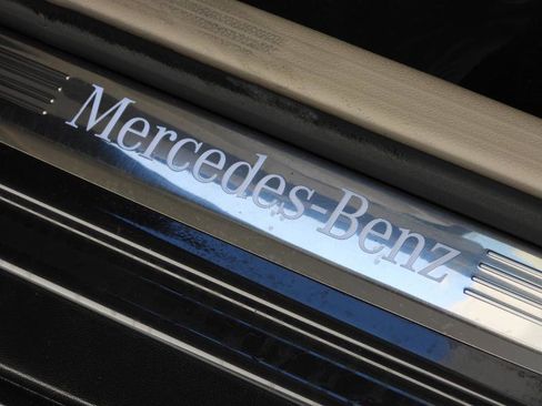 Used 2020 Mercedes-Benz GLC 300 image 57