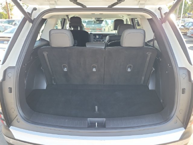 Used 2026 Hyundai Palisade SEL FWD image 27