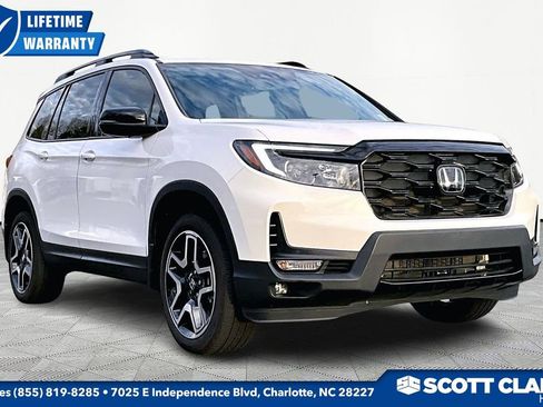 Used 2023 Honda Passport Elite image 1