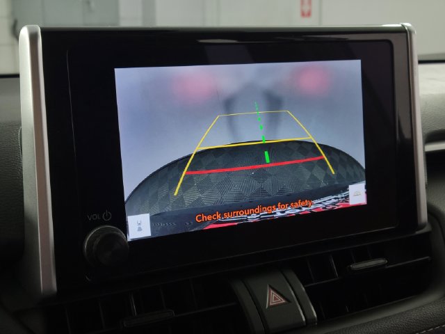 Used 2024 Toyota RAV4 LE AWD/4WD image 19