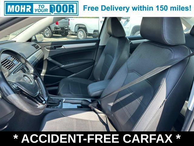 Used 2019 Volkswagen Passat 2.0T Wolfsburg w/ Wheels & Sunroof Package FWD image 17