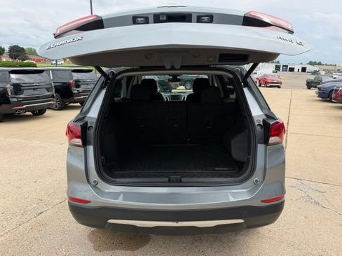 Used 2024 Chevrolet Equinox LT w/ LPO, Floor Liner Package AWD/4WD image 34