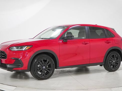 Certified 2026 Honda HR-V Sport image 5