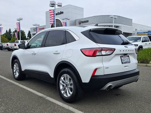 Used 2022 Ford Escape SE w/ Convenience Package image 6