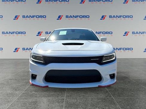 Used 2022 Dodge Charger R/T w/ Plus Group RWD image 8