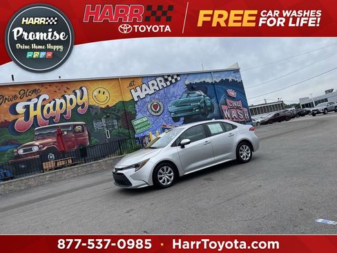 Used 2026 Toyota Corolla LE FWD image 1