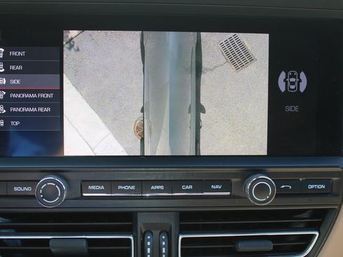 Used 2021 Porsche Macan image 51