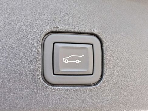 Certified 2024 Cadillac Lyriq Luxury AWD/4WD image 16
