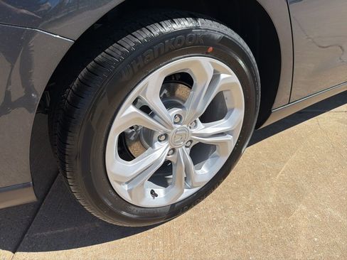 New 2026 Honda Accord LX image 10