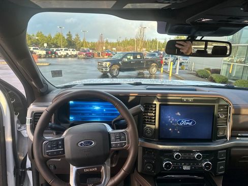 Used 2026 Ford F450 King Ranch w/ FX4 Off-Road Package image 12