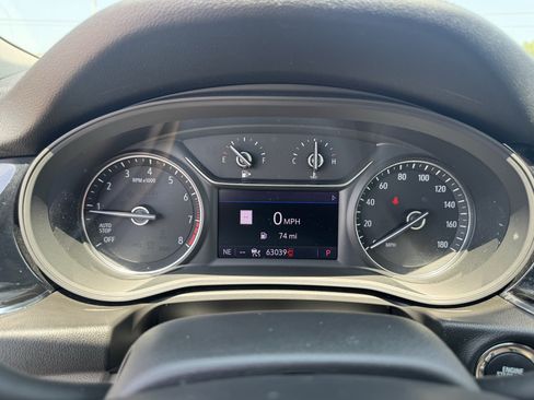 Used 2019 Buick Regal Essence w/ Driver Confidence Package I AWD/4WD image 16