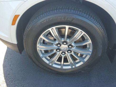 Used 2019 Cadillac XT5 Luxury image 11