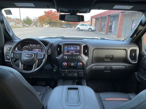 Used 2022 GMC Sierra 1500 AT4 w/ AT4 Premium Package image 30