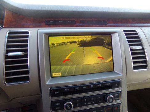 Used 2010 Ford Flex Limited FWD image 67