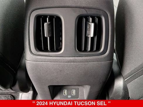 Used 2024 Hyundai Tucson SEL AWD/4WD image 29