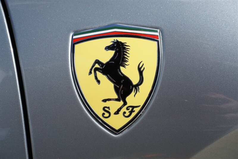 Used 2018 Ferrari 488 Spider RWD image 36