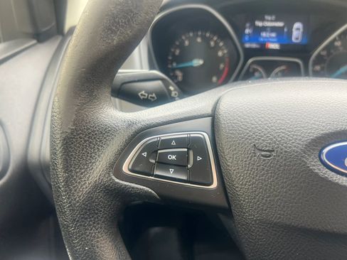 Used 2017 Ford Focus S FWD image 19