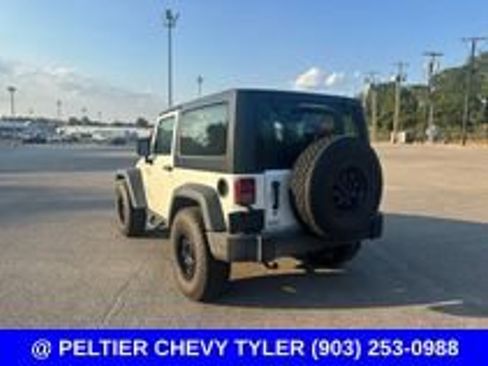 Used 2016 Jeep Wrangler Sport w/ Quick Order Package 24S AWD/4WD image 6