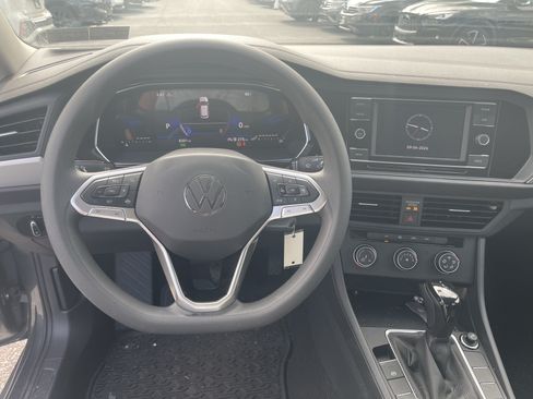 Used 2023 Volkswagen Jetta S FWD image 12