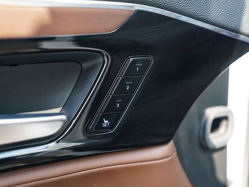 Certified 2024 Acura MDX SH-AWD w/ Technology Package image 21