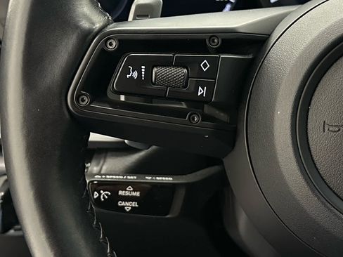 Used 2020 Porsche 911 Carrera image 21