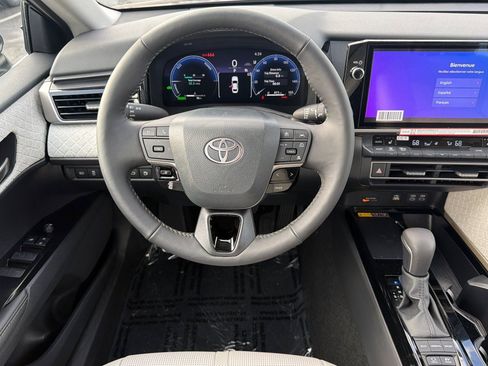 New 2026 Toyota Camry XLE image 17